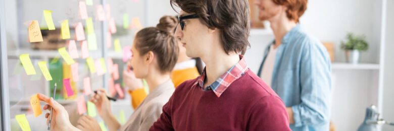 Projektarbeit als Opfer des Lockdowns - Auftragsstau im Mittelstand im Projektmanagement führte zu reduzierter Bildungsanfrage - Trendwende erkennbar